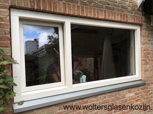 Gealan kunststof kozijnen gemonteerd te Amersfoort Gealan kunststof kozijnen gemonteerd te Amersfoort