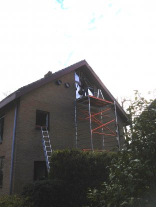 Vervangen enkelglas op verdieping door Climaplus HR++ isolatieglas met Ducoton ventilatieroosters woning te Amersfoort.