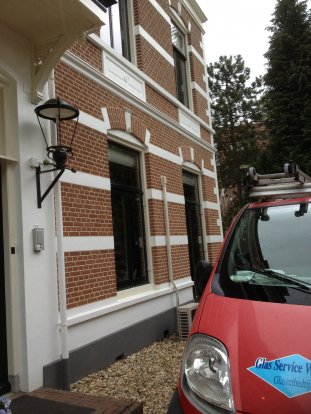 Climaplus N HR++ glas geleverd en geplaatst in Kantoorvilla te Baarn.