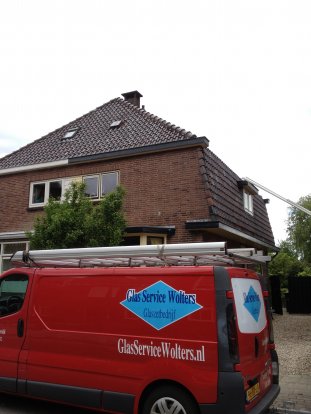 HR++ isolatieglas Climaplus N met Kruisroeden en Ducoklep ventilatieroosters geleverd en geplaatst in woning te Cothen.